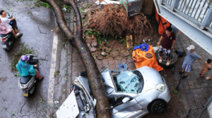 Tifón Yagi causa estragos en Vietnam puente colapsa 59 muertes y devastación