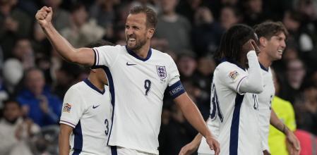 Kane brilla en su centenario: dos goles y homenaje en la victoria de Inglaterra 2-0 - Harry Kane brilló en Wembley con dos goles en su partido número 100, llevando a Inglaterra a una victoria 2-0 sobre Finlandia y recibiendo un merecido homenaje.